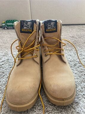 Wolverine Tan Leather Lace-Up Work Boots